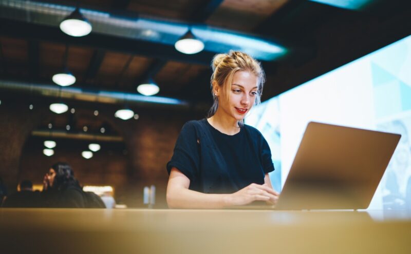 Online Loan Providers vs. Traditional Banks
